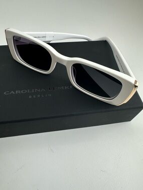 Carolina Lemke Berlin Eyewear - Brenda White + Free Luxury Premium Case
